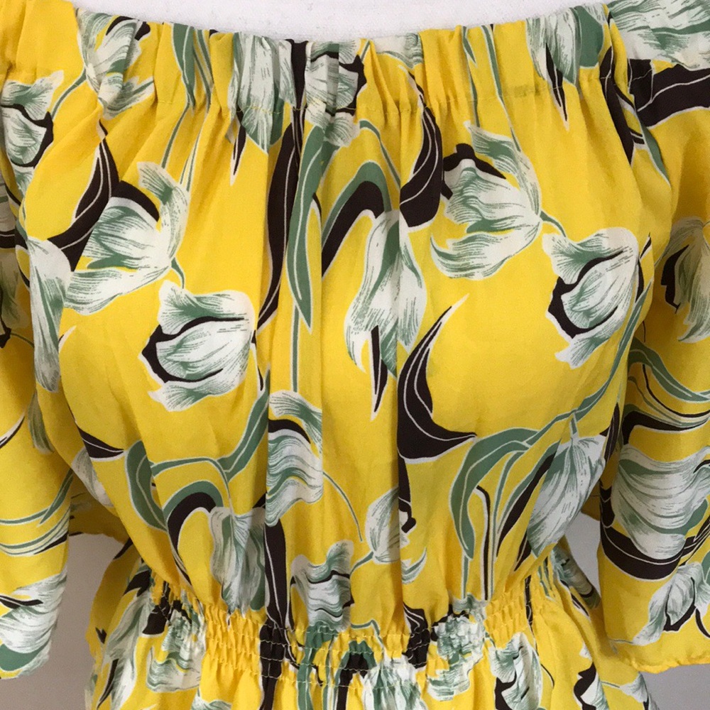 [SOLD]Hong Fa Fu Shi Floral Off-Shoulder Top - Picture 6 of 8